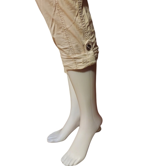 White House Black Market Convertible Ankle To Crop Cargo Pants In Color Bungalow - Picture 8 of 16